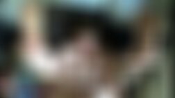 Mujer casada en video amateur recibiendo chorros en su interior